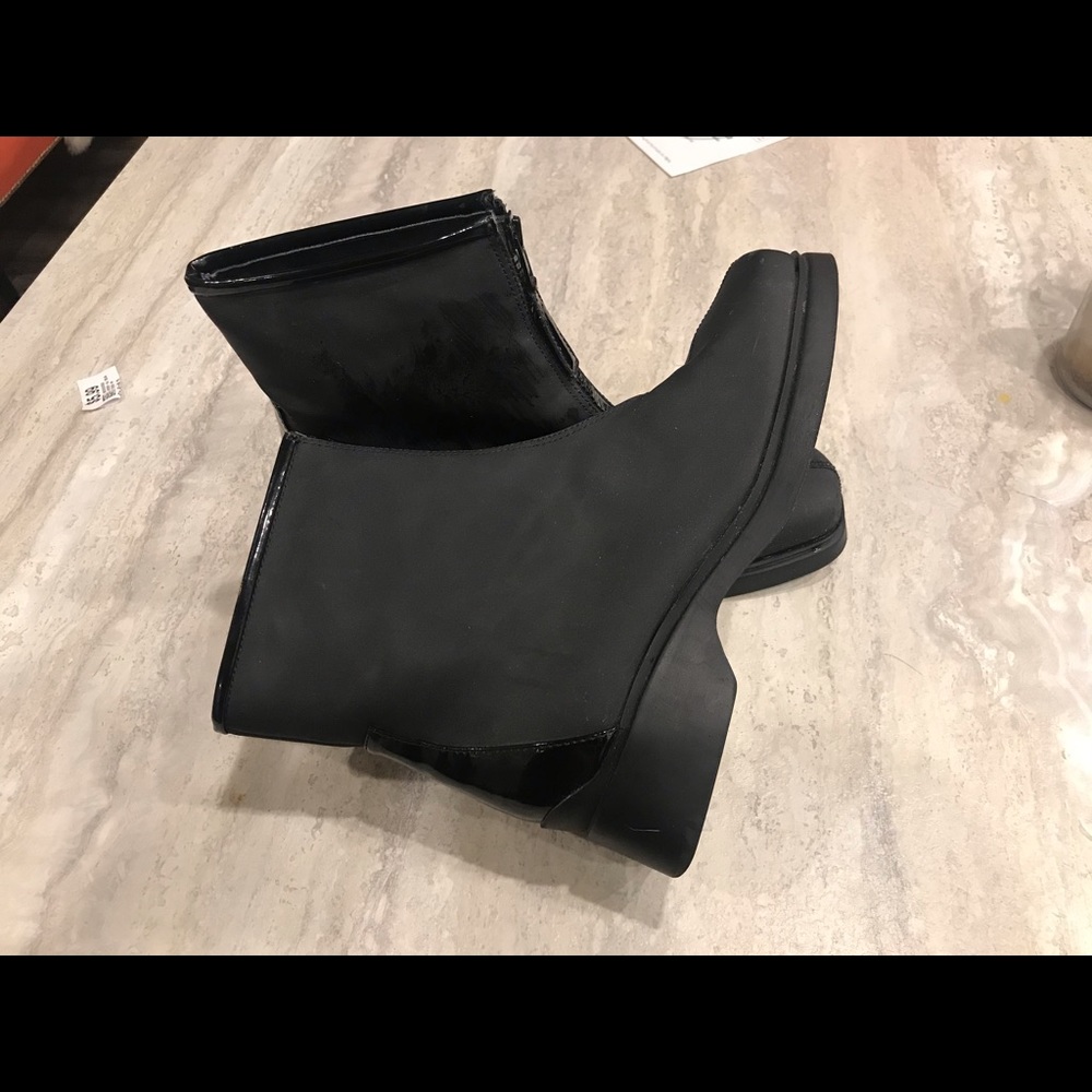 Retro Front Zip Chillmark Boots